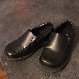 Smart fit toddler size 7 Dress shoes